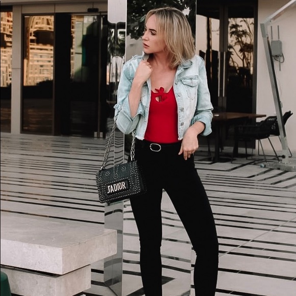 Meet your Posher, Liz - Picture 5 of 7